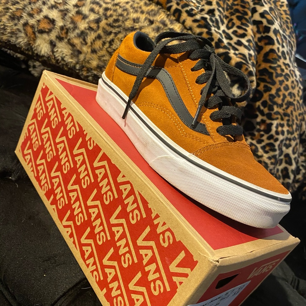 Vans old skool suede. Light brown